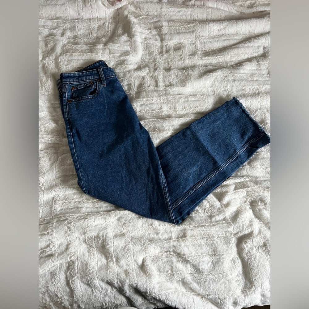 Abercrombie & Fitch Women’s Natural Rise Ankle Straight Jeans Size 29